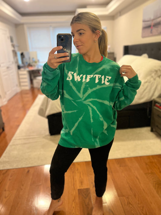 Dyed Swiftie Sweatshirt - kelly green