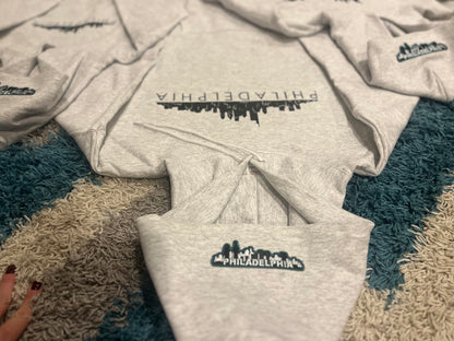Skyline hoodie w/ embroidered patch